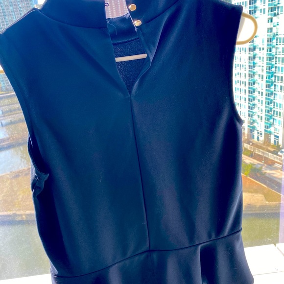 Banana Republic Blouse - Picture 4 of 6